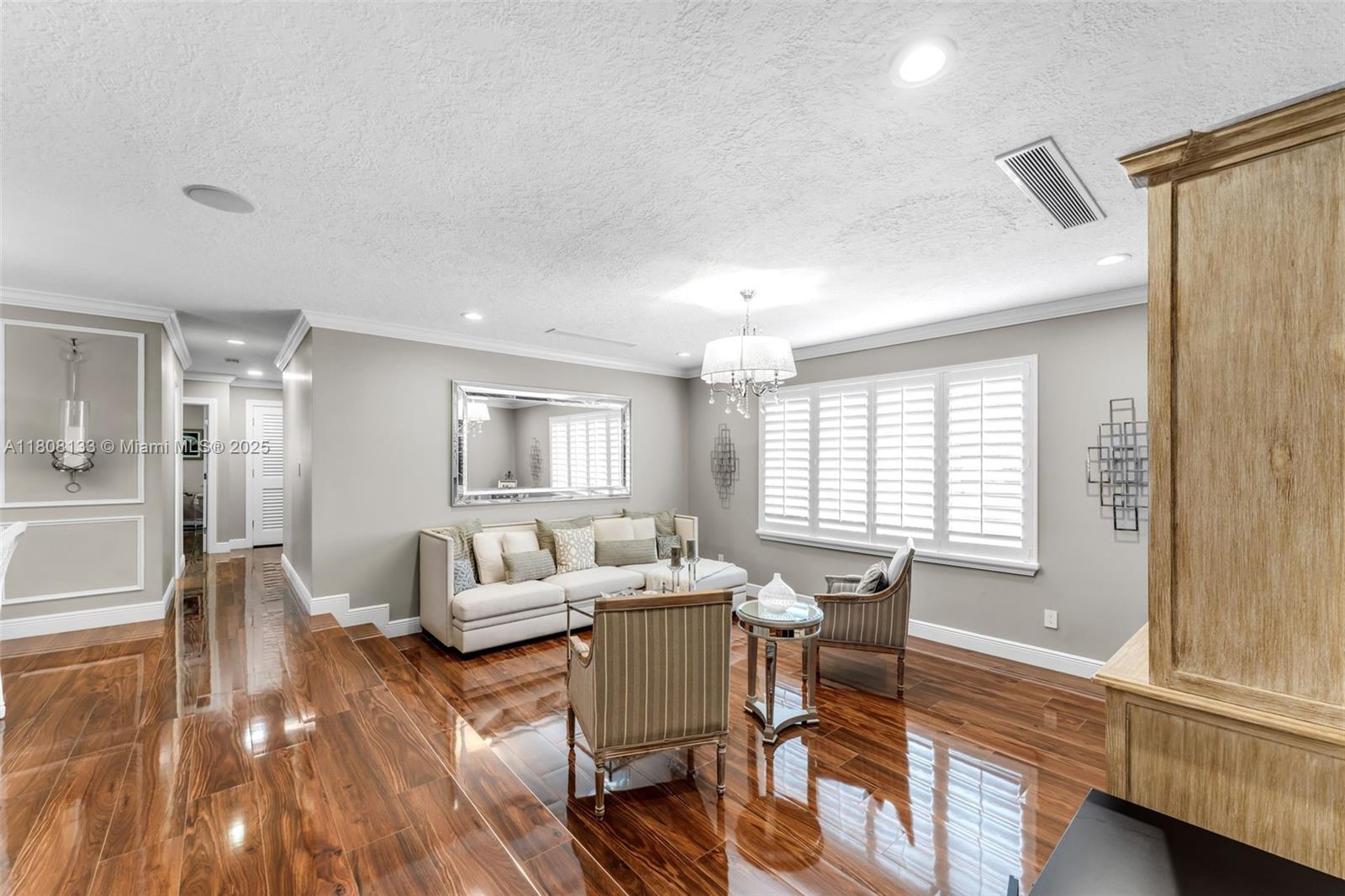 13501 Southwest 107th Avenue Miami, FL 33176 - Photo 6 of 58