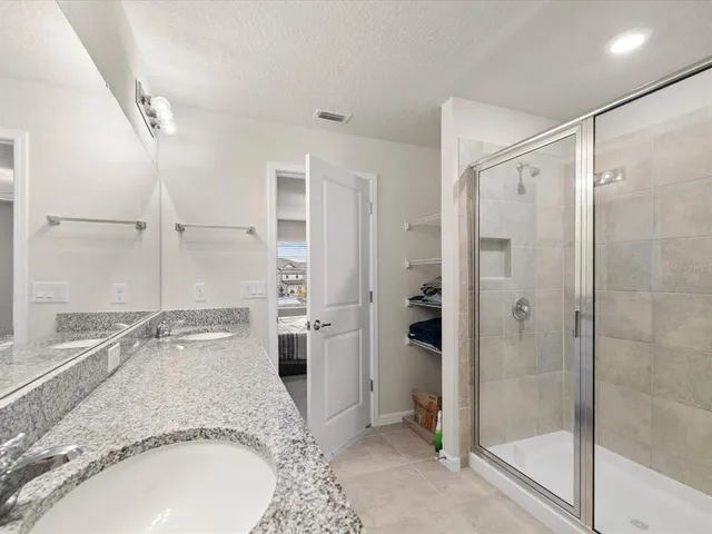 $350,000 | 31428 Amberview Bend, Wesley Chapel, FL 33545