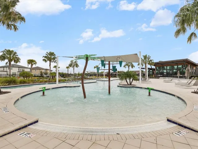 $350,000 | 31428 Amberview Bend, Wesley Chapel, FL 33545