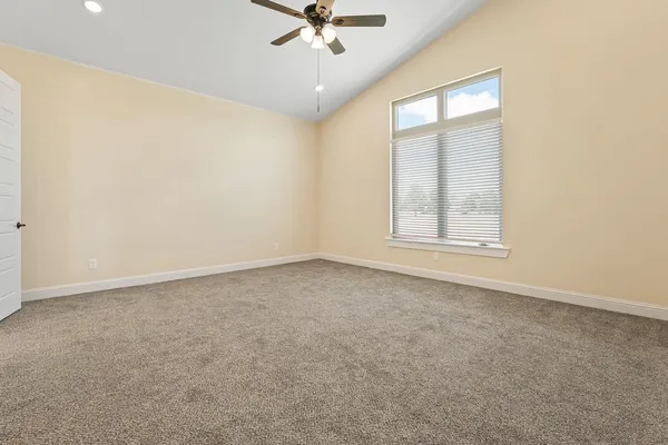 $2,500 | 48 Wilshire Boulevard, Lubbock, TX 79416