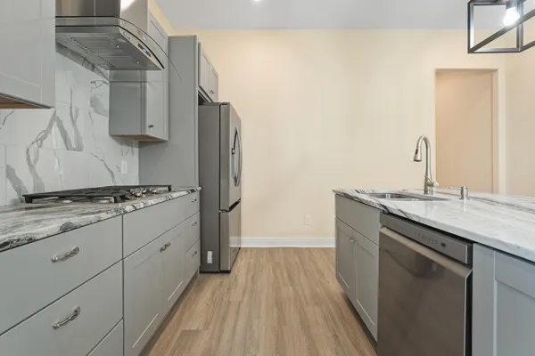 $2,500 | 48 Wilshire Boulevard, Lubbock, TX 79416