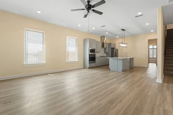 $2,500 | 48 Wilshire Boulevard, Lubbock, TX 79416