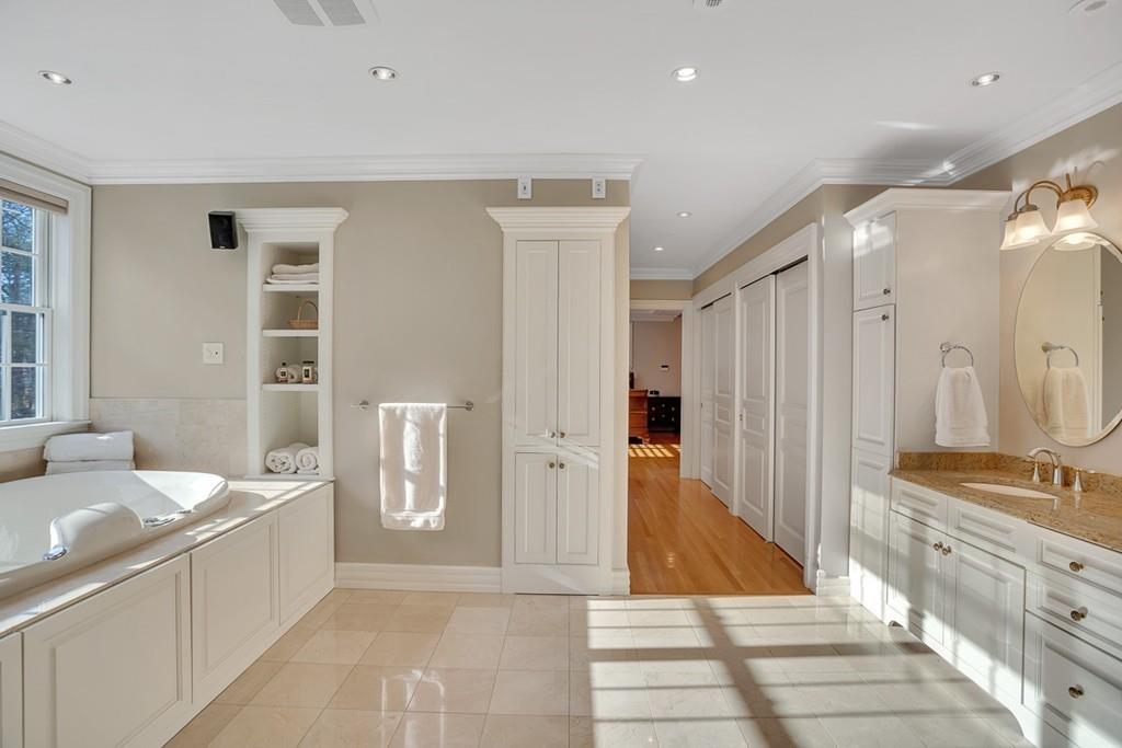 77 Kettle Hole Road Bolton, MA 01740 - Photo 31 of 42 Gallery Image 31
