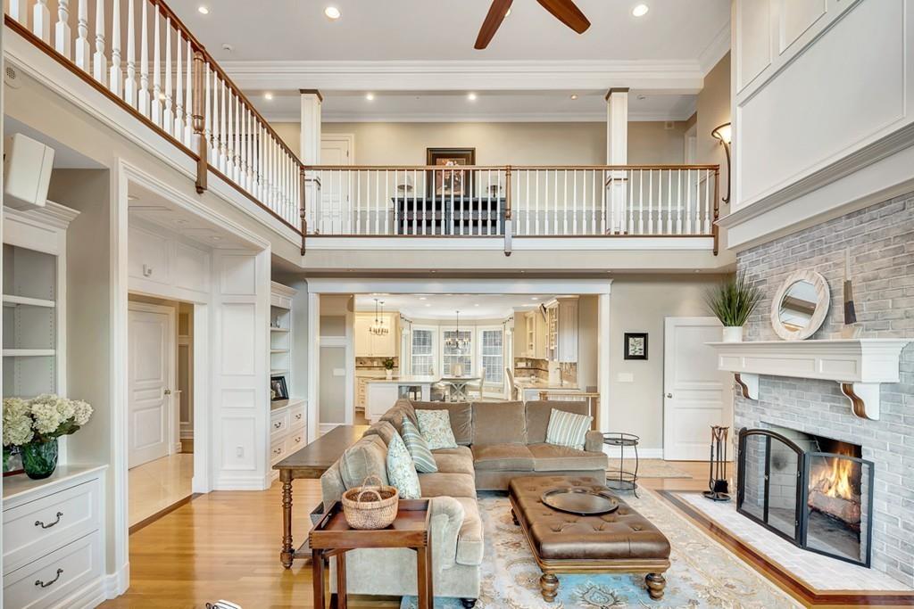 77 Kettle Hole Road Bolton, MA 01740 - Photo 8 of 42 Gallery Image 8