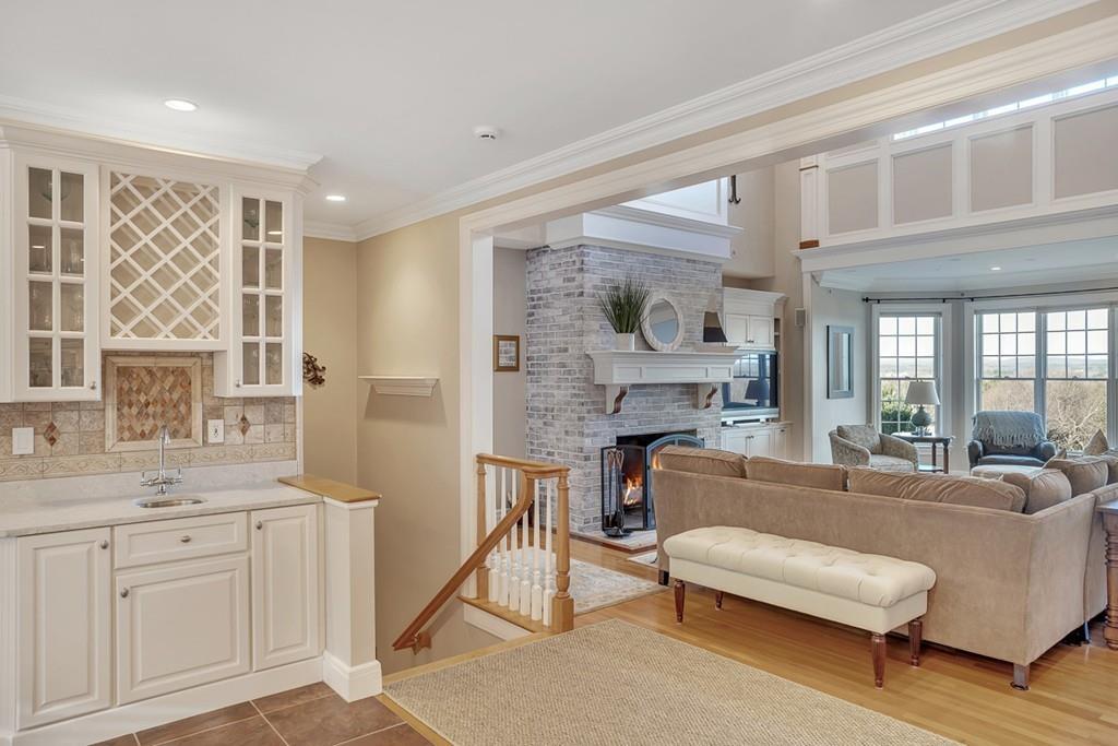 77 Kettle Hole Road Bolton, MA 01740 - Photo 9 of 42 Gallery Image 9