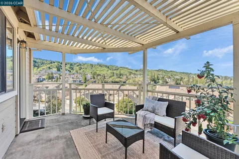 $1,099,000 | 5401 Terra Granada Drive, Unit 1B, Walnut Creek, CA 94595