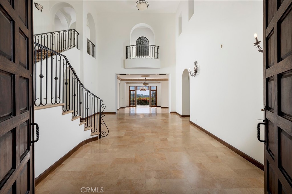 6 Premiere Point Newport Coast, CA 92657 - Photo 4 of 36 a view of entryway and hall