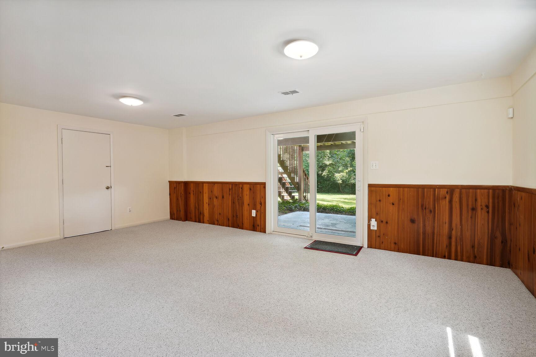 6608 Spring Valley Drive Alexandria, VA 22312 - Photo 22 of 33 Walkout to backyard