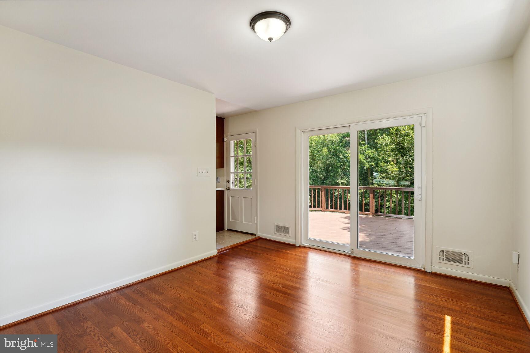 6608 Spring Valley Drive Alexandria, VA 22312 - Photo 10 of 33 Dining Room
