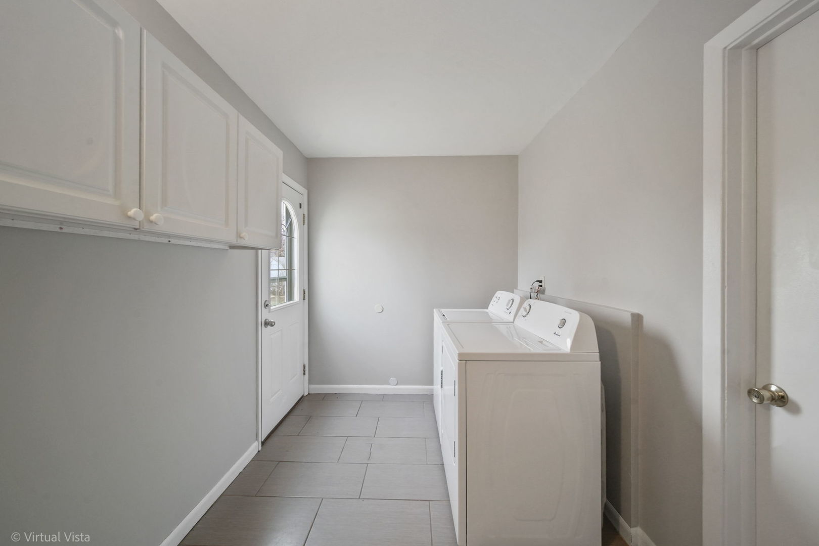 511 Camden Avenue Romeoville, IL 60446 - Photo 15 of 19 Gallery Image 15