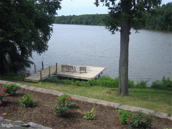 21 Seeley Road Bridgeton, NJ 08302 - Photo 4 of 20 Lake / Pond