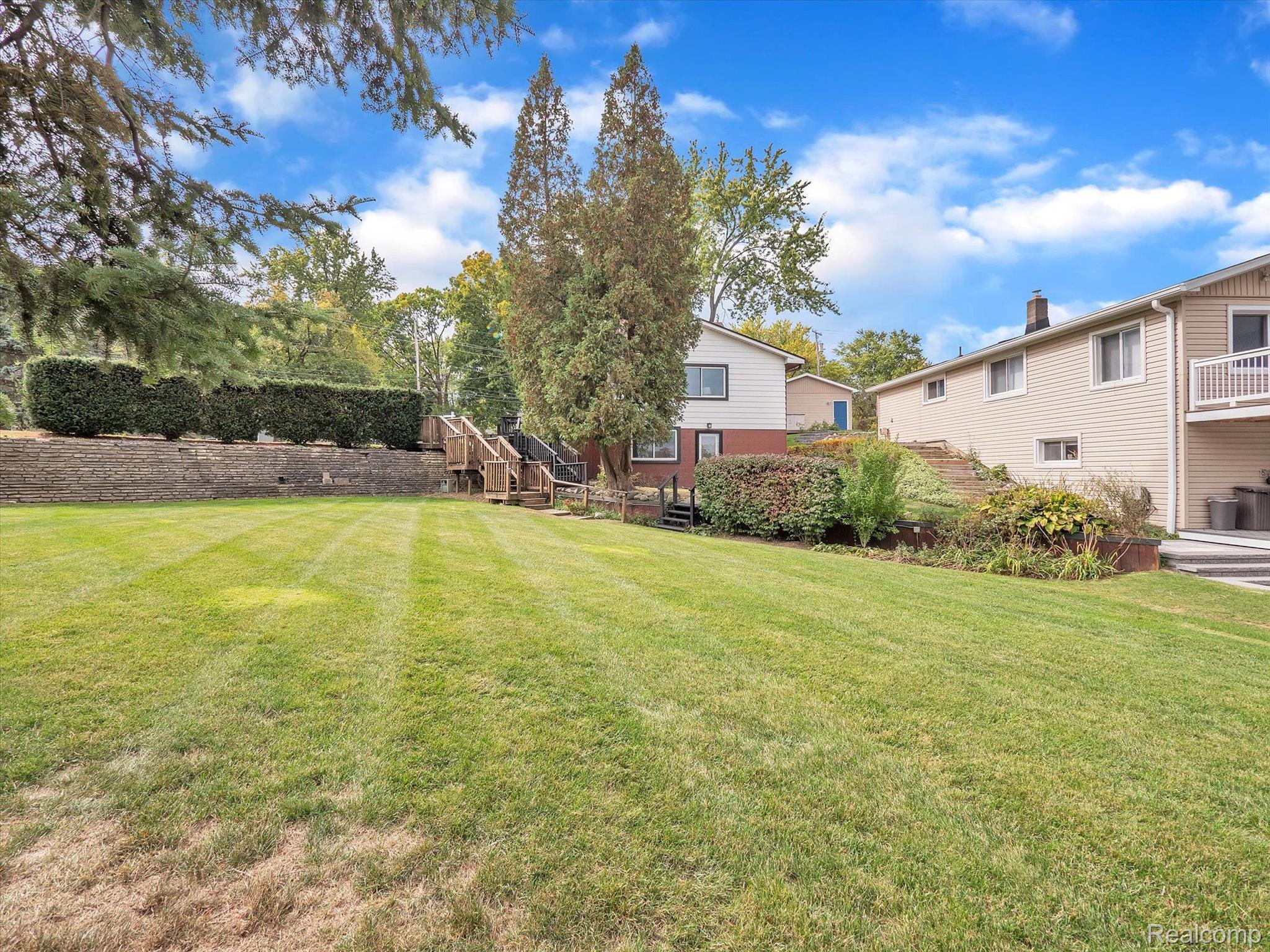 222 Heights Road Lake Orion, MI 48362 - Photo 50 of 69 Gallery Image 50
