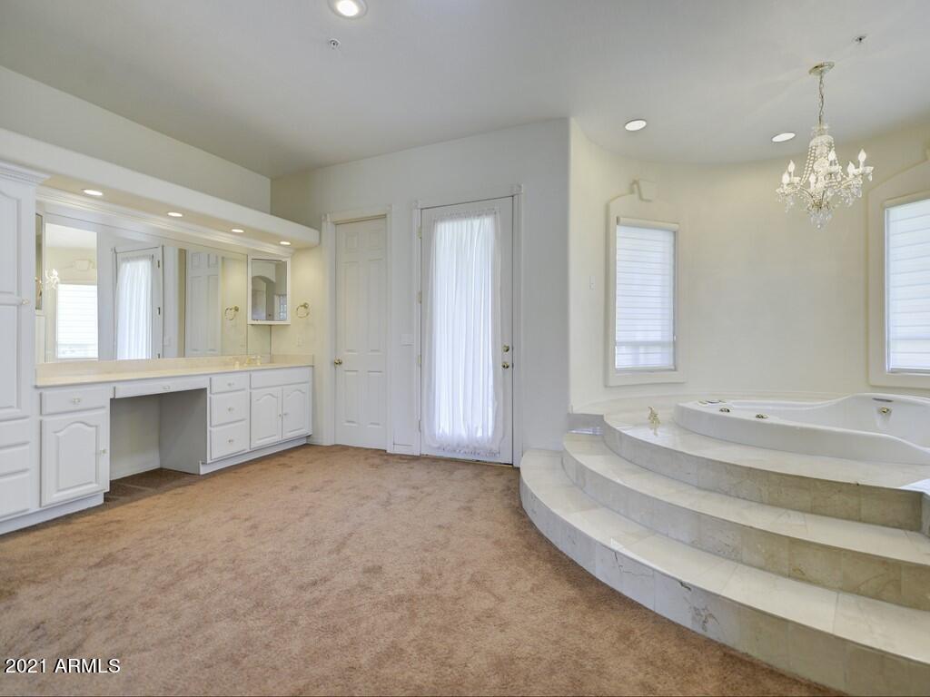 8704 East Los Gatos Drive Scottsdale, AZ 85255 - Photo 13 of 25 012_Master Bath II
