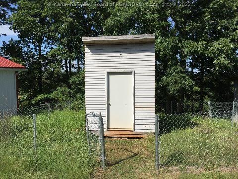 441 Oldaker Road Leon, WV 25123 - Photo 8 of 11 Gallery Image 8