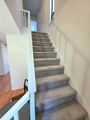 $2,450 | 563 Heritage Village, Unit F, Southbury, CT 06488