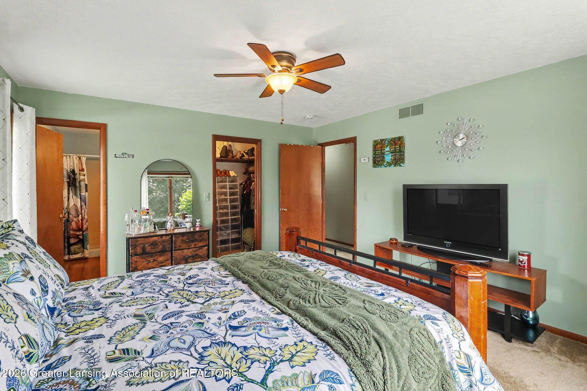 1404 Riley Ridge Drive Lansing, MI 48917 - Photo 15 of 29 020_file_2637