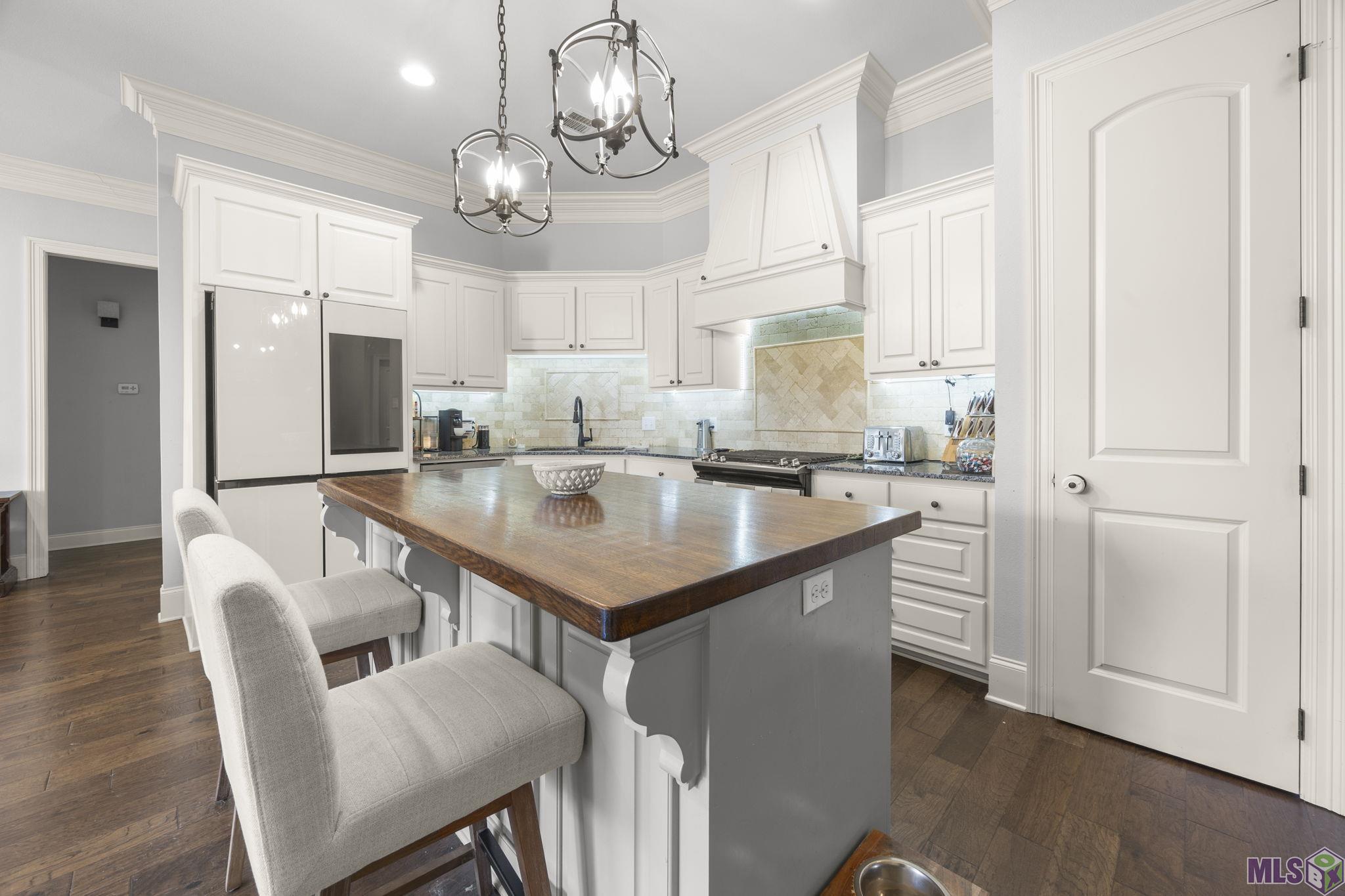 533 Portula Avenue Baton Rouge, LA 70820 - Photo 4 of 16 Gallery Image 4