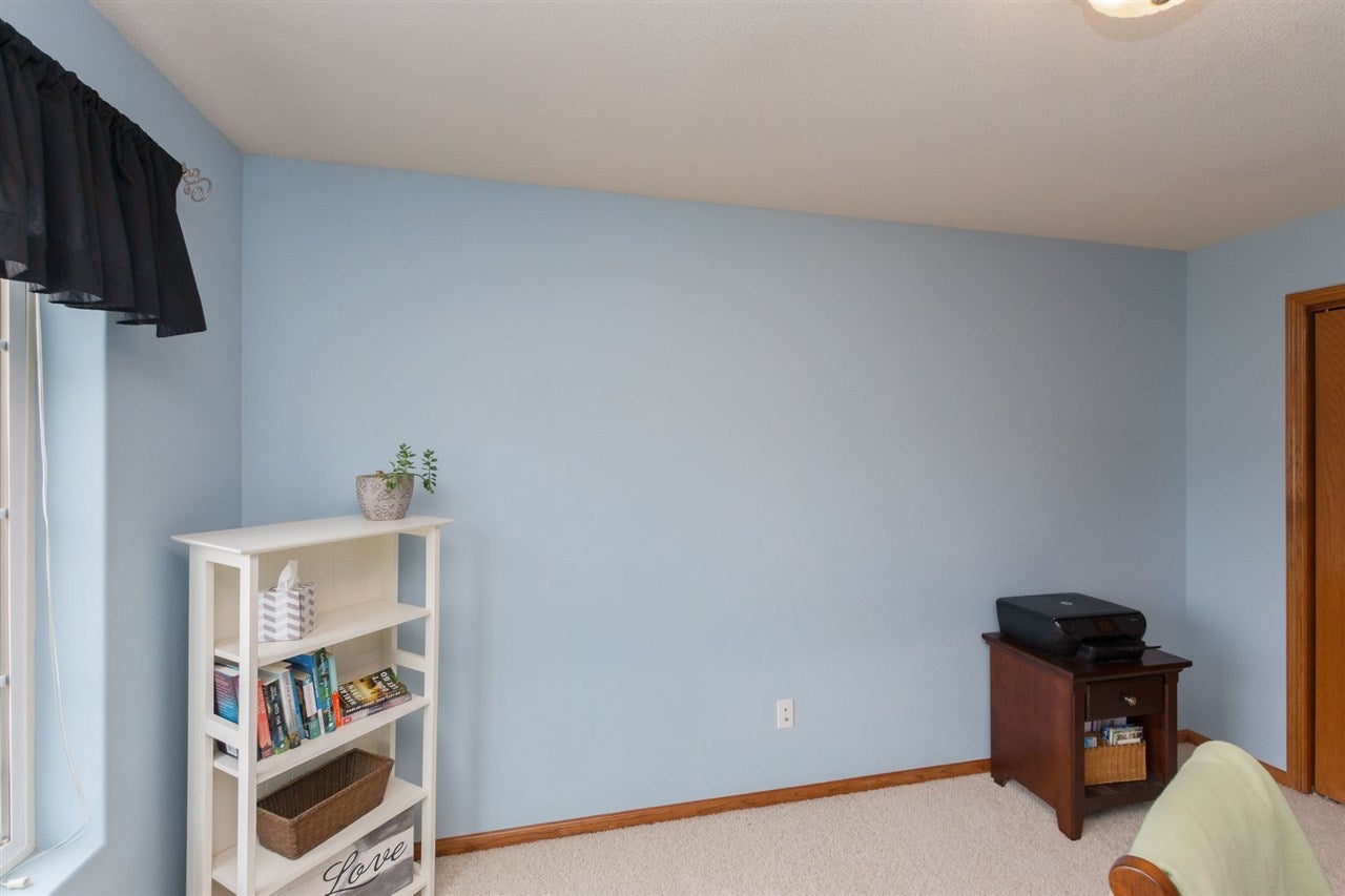 3607 Prairie Creek Road Southwest Cedar Rapids, IA 52404 - Photo 15 of 28 Gallery Image 15