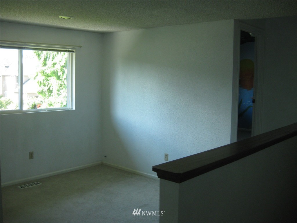 2220 240th Place Southeast Bothell, WA 98021 - Photo 13 of 25