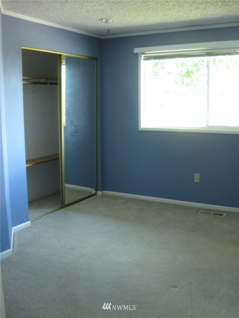 2220 240th Place Southeast Bothell, WA 98021 - Photo 20 of 25