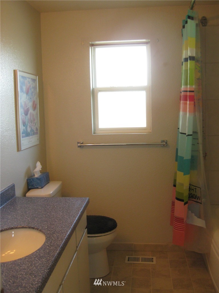2220 240th Place Southeast Bothell, WA 98021 - Photo 22 of 25