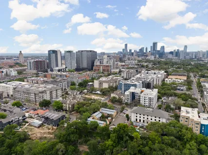 $230,000 | 1000 West 26th Street, Unit 208, Austin, TX 78705