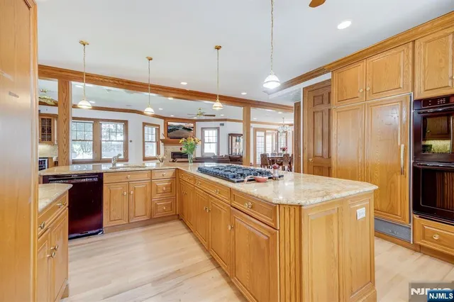 $2,499,000 | 230 Springfield Avenue, Rutherford, NJ 07070