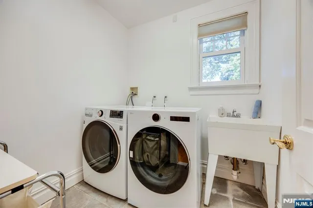 $2,499,000 | 230 Springfield Avenue, Rutherford, NJ 07070