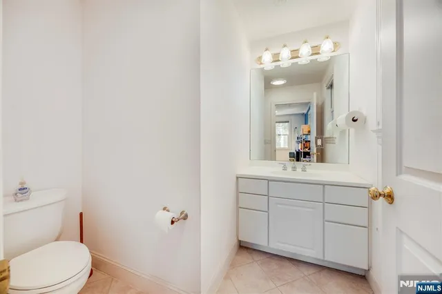 $2,499,000 | 230 Springfield Avenue, Rutherford, NJ 07070