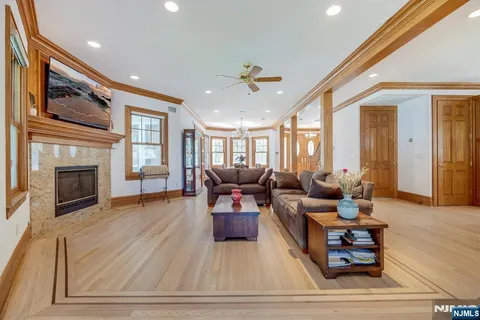 $2,499,000 | 230 Springfield Avenue, Rutherford, NJ 07070