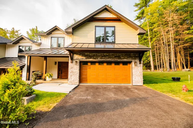 $1,495,000 | 3259 Lake Shore Drive, Unit 4, Lake George, NY 12845