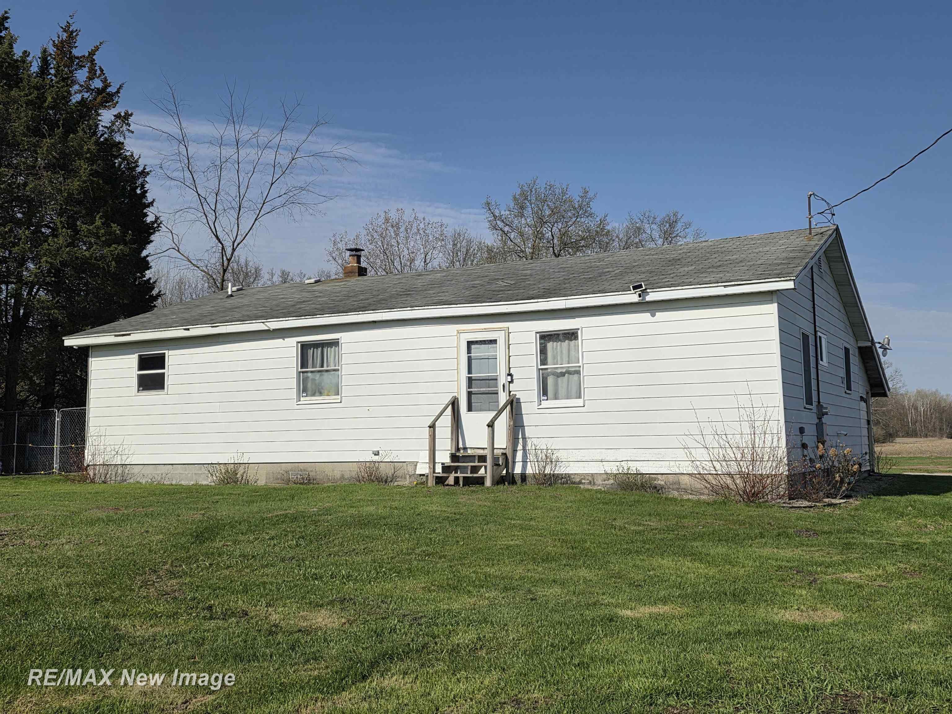 13740 South Merrill Road Brant, MI 48614 - Photo 13 of 18