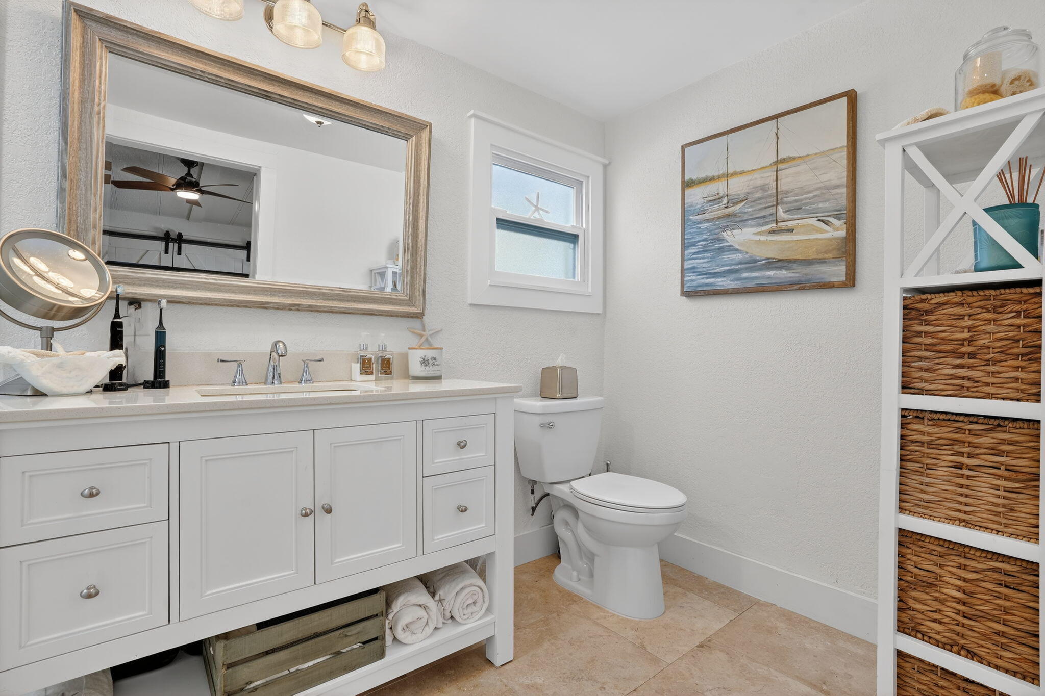 1127 Gulfstream Lane Key Largo, FL 33037 - Photo 18 of 40 17-web-or-mls-017_DSC09710