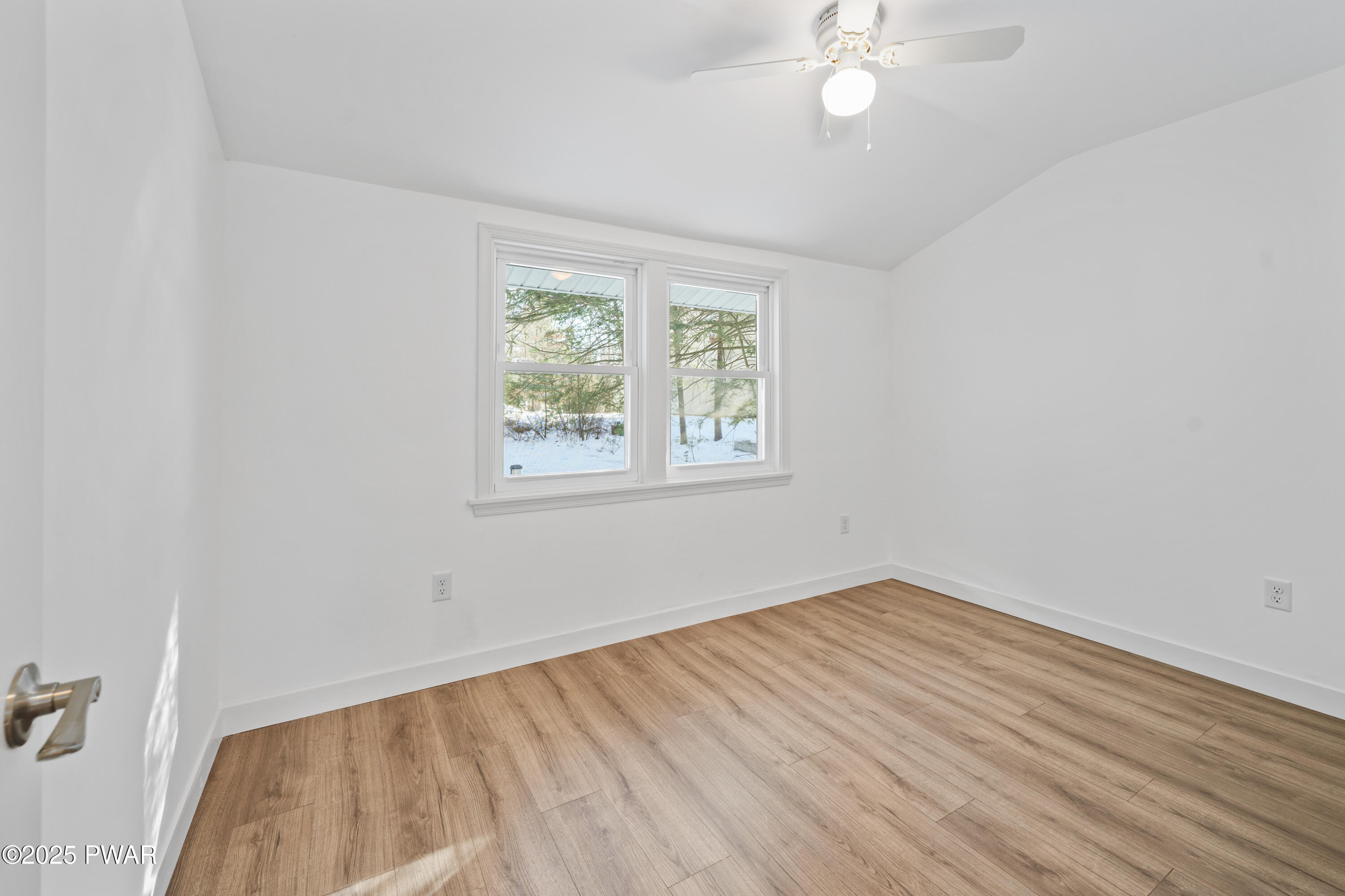 208 Doolan Road Dingmans Ferry, PA 18328 - Photo 19 of 22