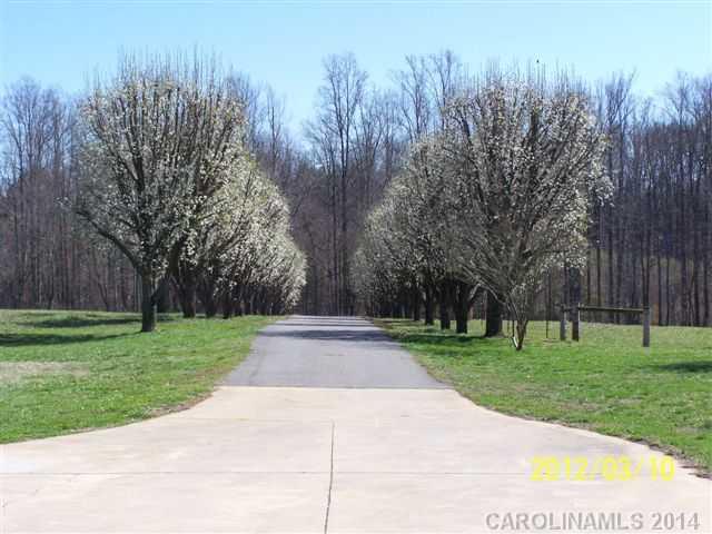 3662 Artee Road Shelby, NC 28150 - Photo 10 of 16 Gallery Image 10