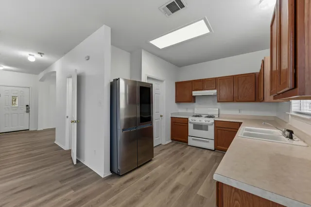 $290,000 | 113 Spring Branch Cove, Kyle, TX 78640