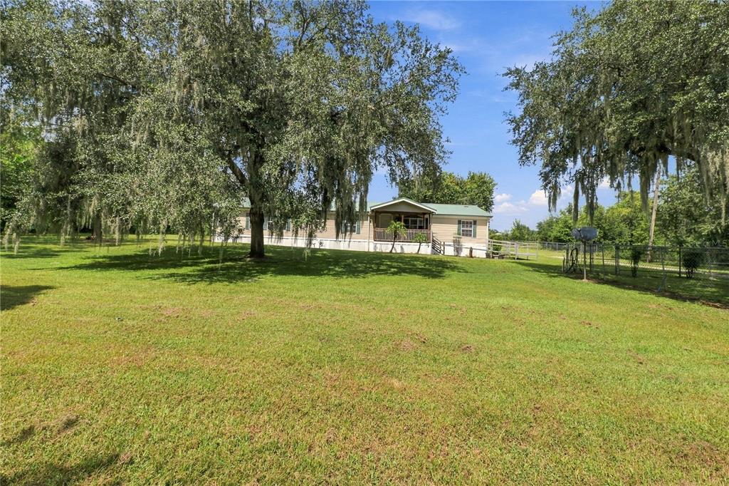 8611 South County Line Road Lithia, FL 33547 - Photo 4 of 34 Gallery Image 4