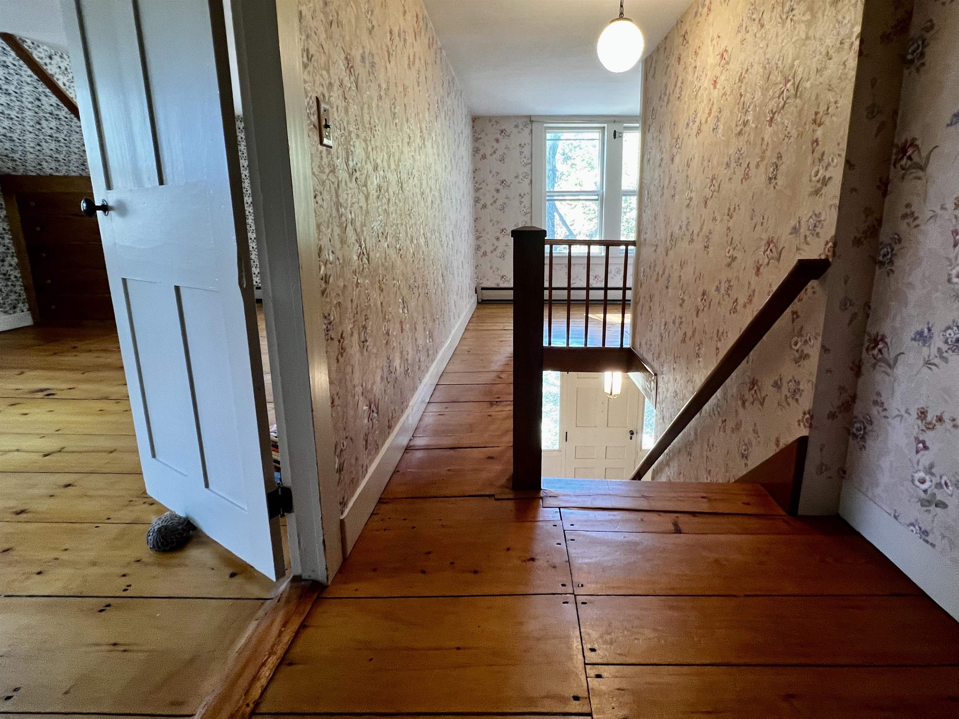842 Macks Mountain Road Peacham, VT 05873 - Photo 15 of 34