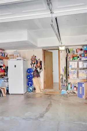 a view of a garage