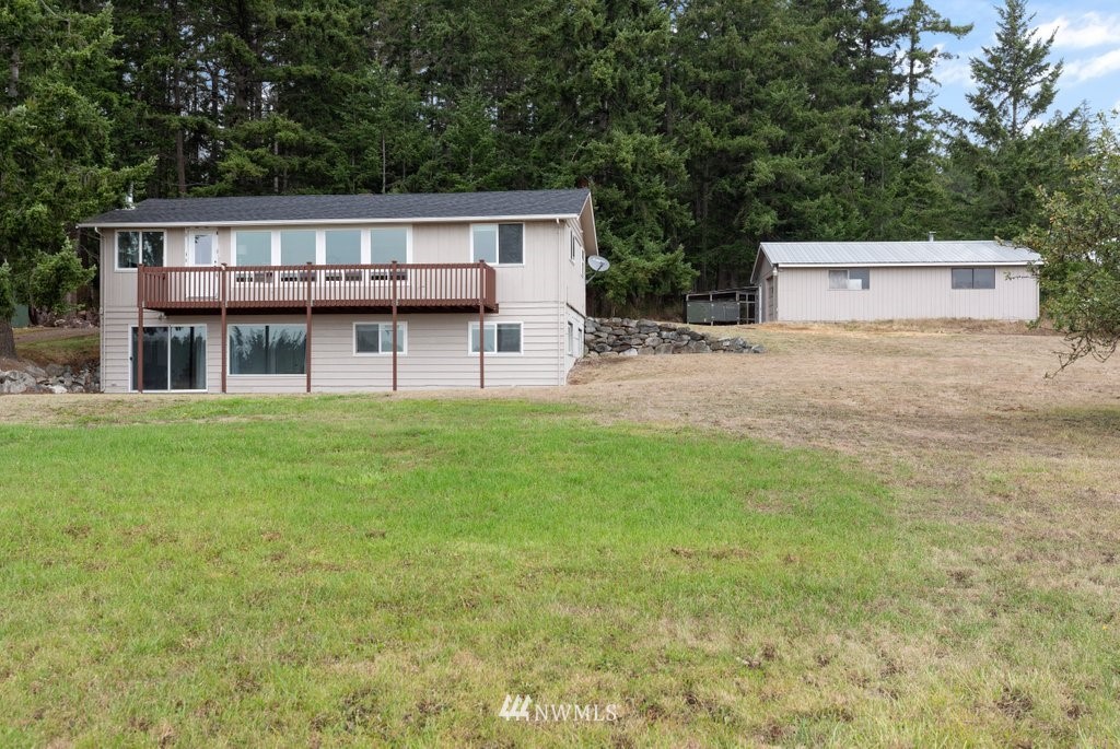 32 West Green Valley Road Oak Harbor, WA 98277 - Photo 1 of 29 Gallery Image 1