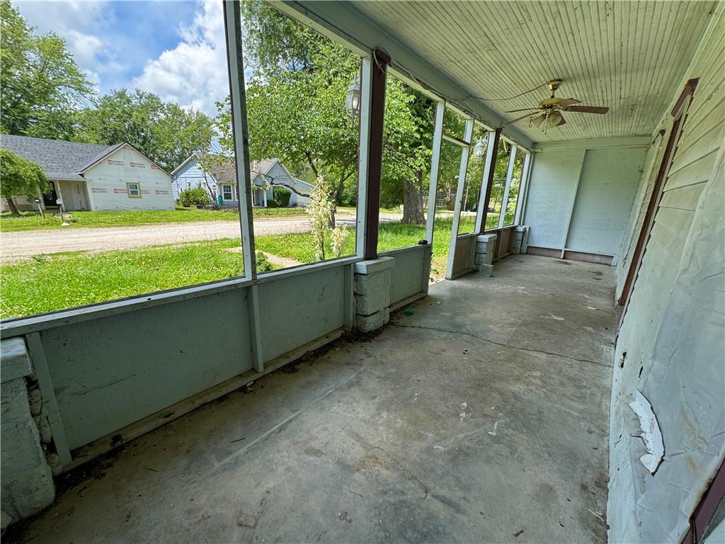 206 West 3rd Street Creighton, MO 64739 - Photo 5 of 30