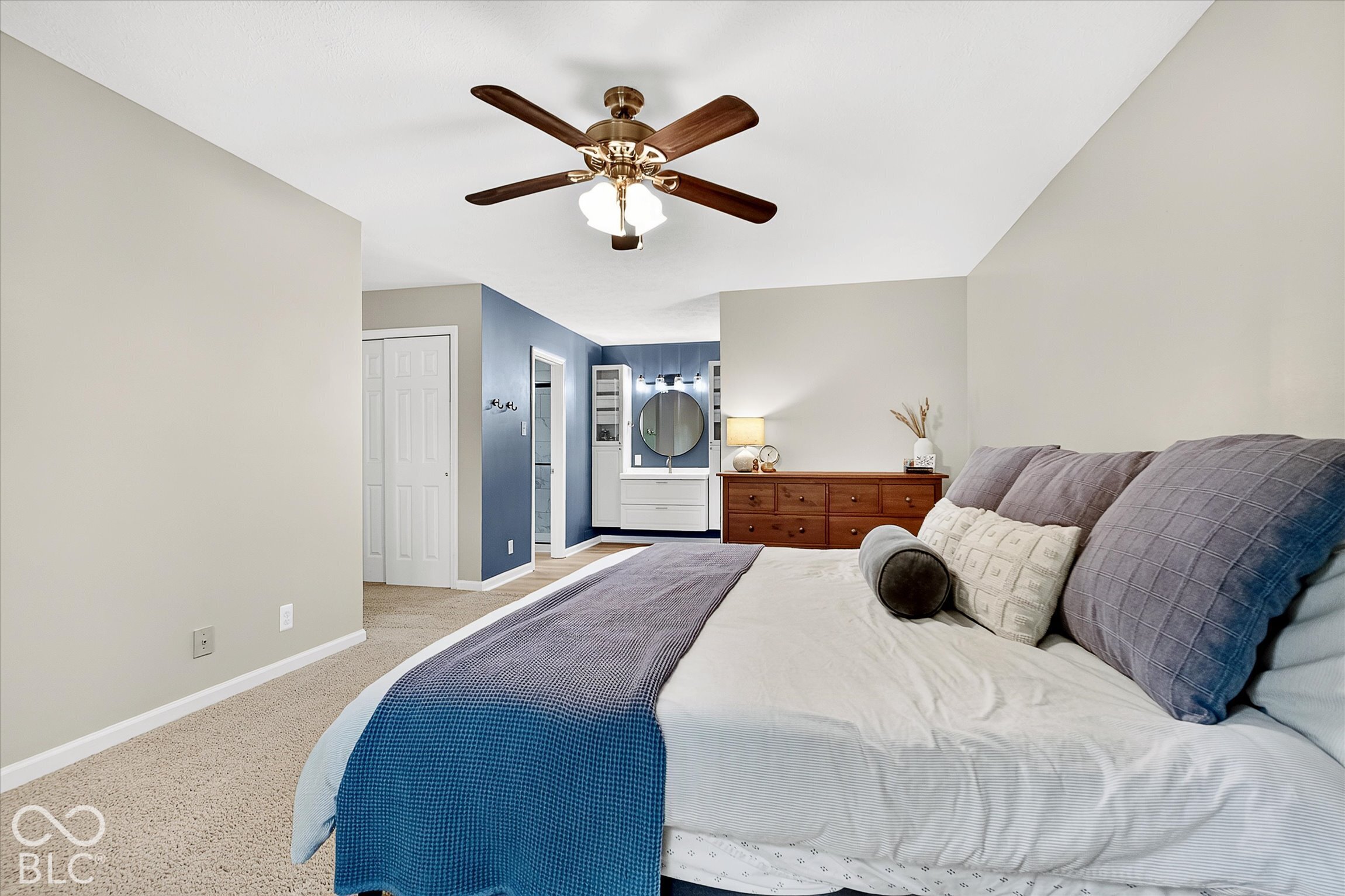7599 Meadow Ridge Drive Fishers, IN 46038 - Photo 12 of 32 Gallery Image 12