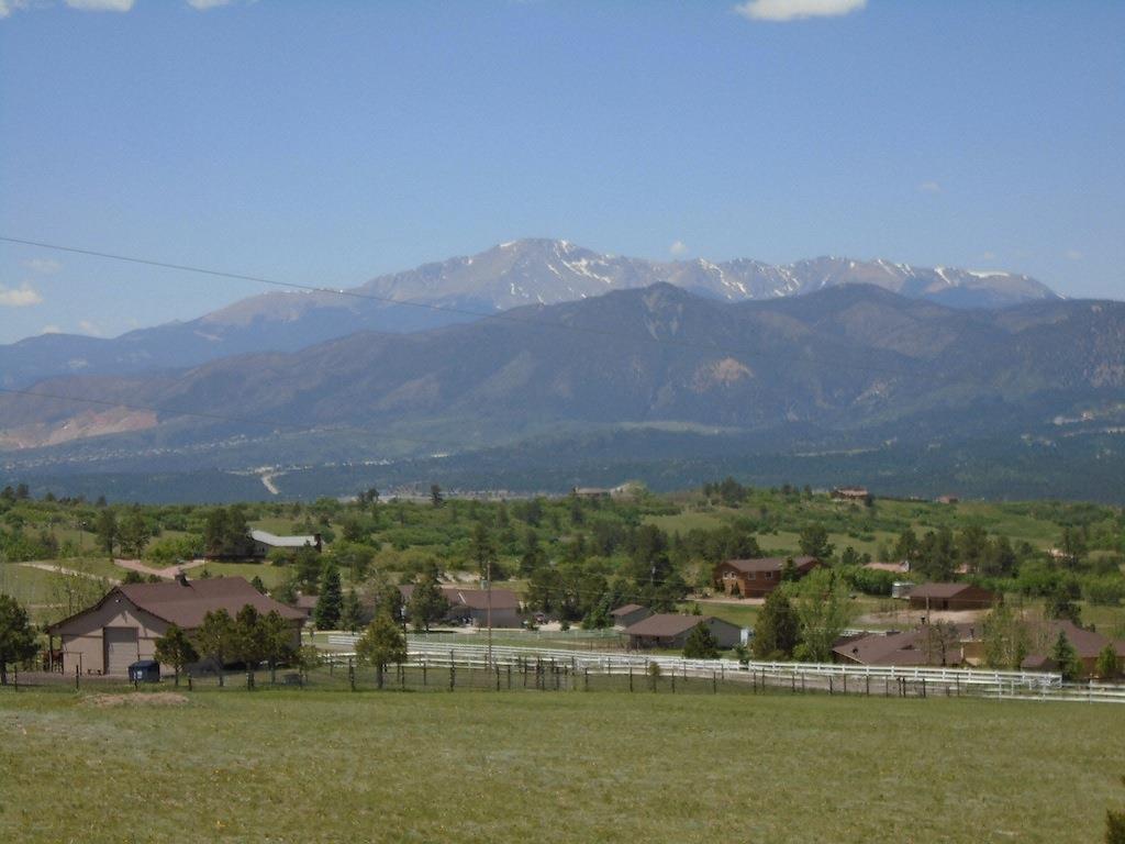 14650 Silverton Road Colorado Springs, CO 80921 - Photo 3 of 25
