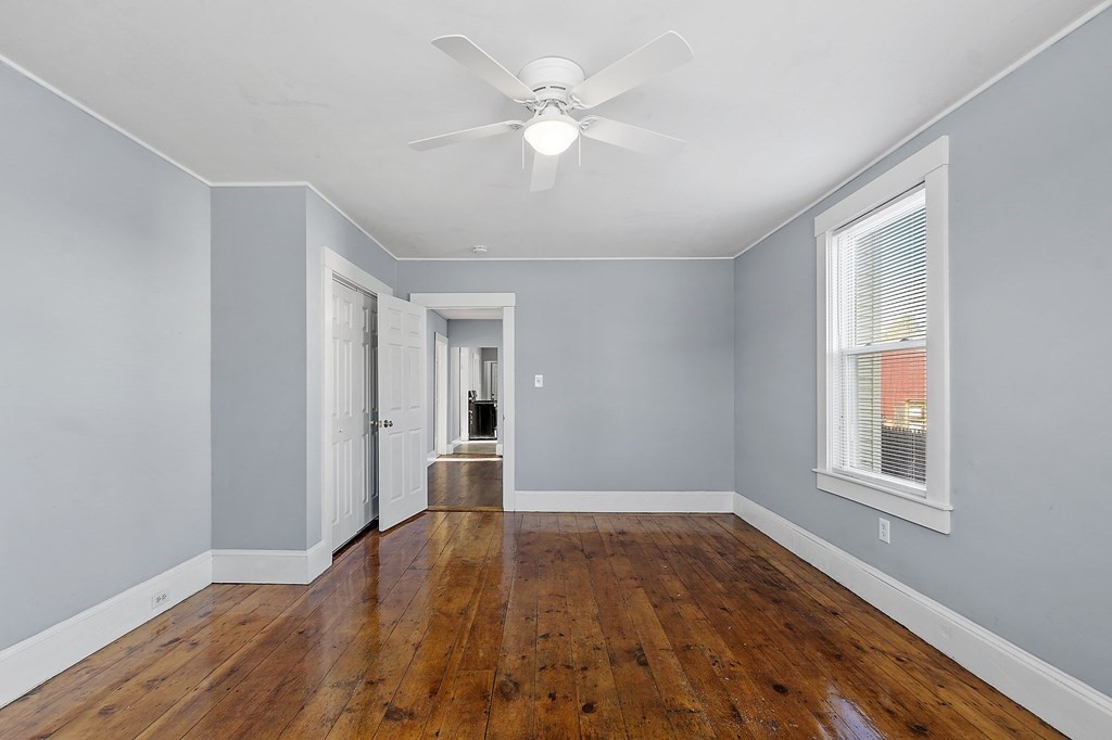 246 Vernon Street Worcester, MA 01607 - Photo 3 of 26 Gallery Image 3