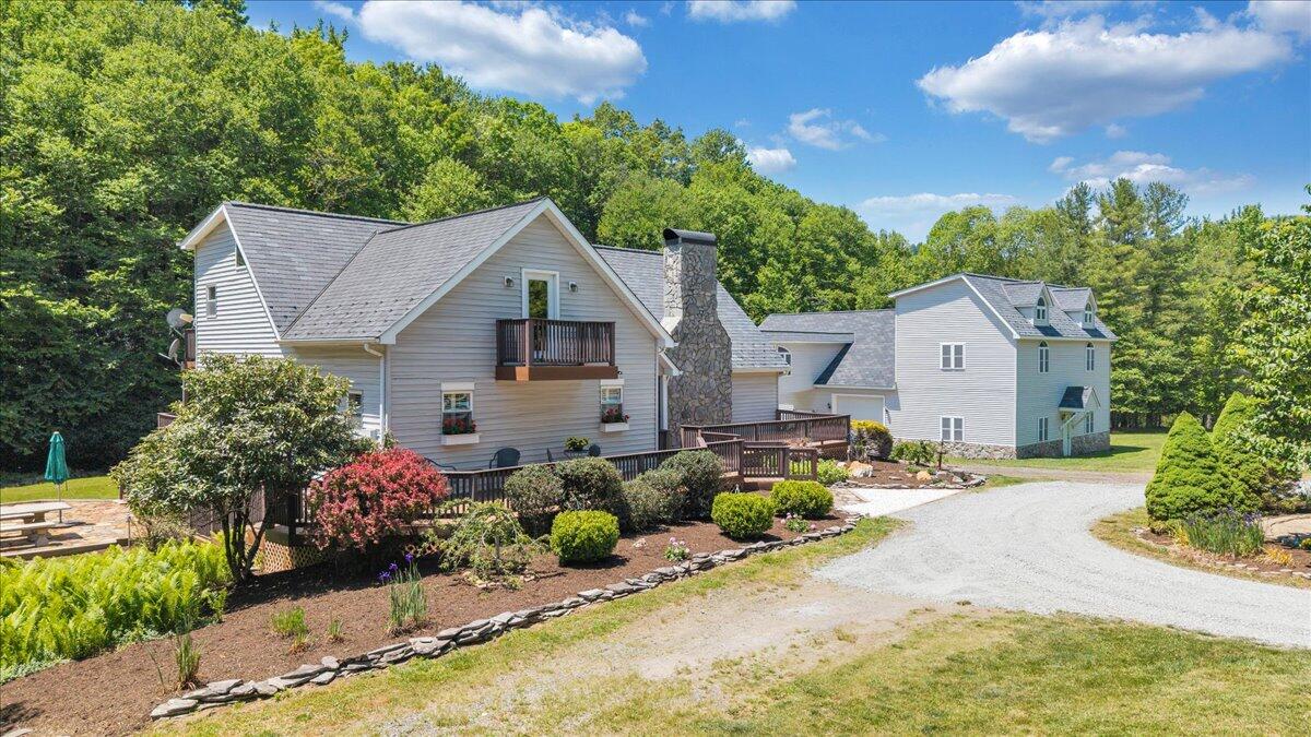 674 Old Furnace Road Southwest Floyd, VA 24091 - Photo 90 of 103 091-DJI_20260520133918_0005_D