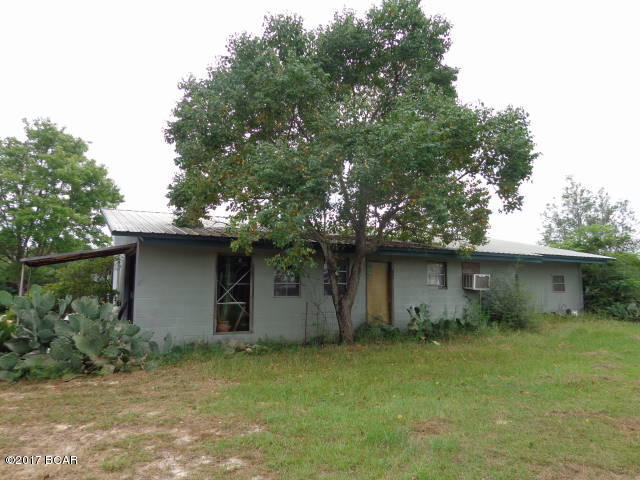 4084 Singer Road Youngstown, FL 32466 - Photo 8 of 64 Gallery Image 8