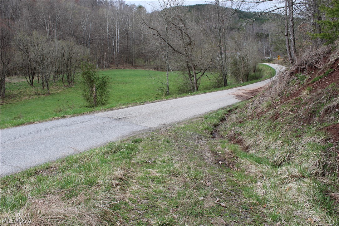 4801 Munday Road Elizabeth, WV 26143 - Photo 5 of 7