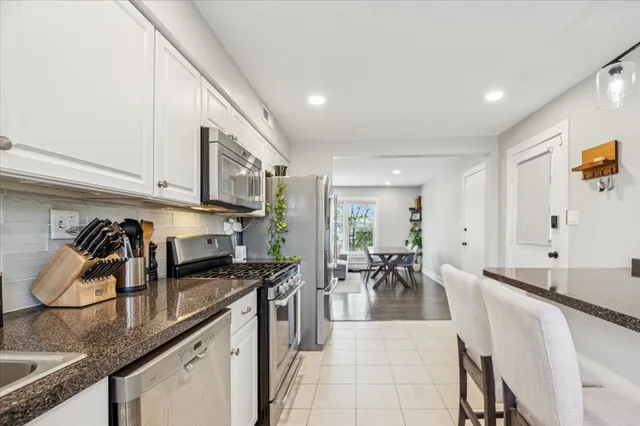 $249,999 | 4501 North Central Avenue, Unit 301, Chicago, IL 60630