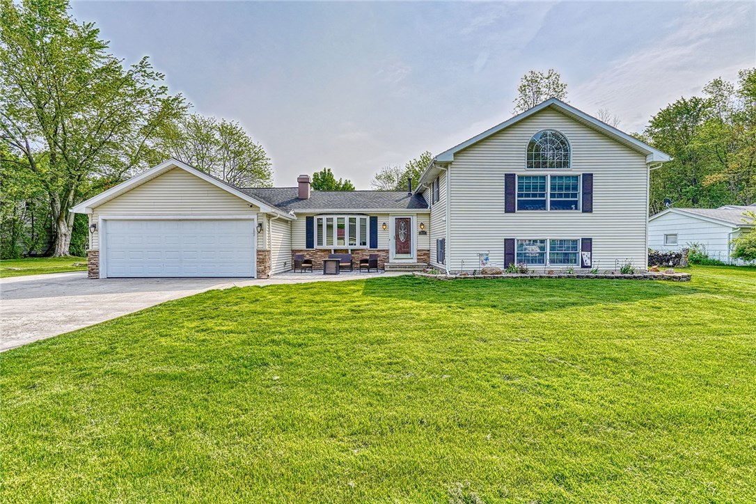 817 Tinker Tavern Road Webster, NY 14580 - Photo 1 of 1