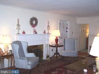614 Greythorne Road Wynnewood, PA 19096 - Photo 2 of 6 Gallery Image 2